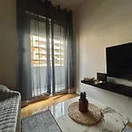 Elegant In Point